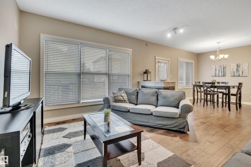208 Bridgeport Close, Leduc, AB - Indoor Photo Showing Living Room