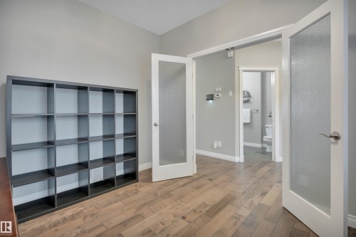 208 Bridgeport Close, Leduc, AB - Indoor Photo Showing Other Room