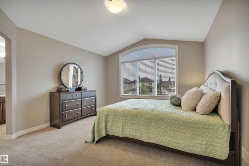 208 Bridgeport Close, Leduc, AB - Indoor Photo Showing Bedroom