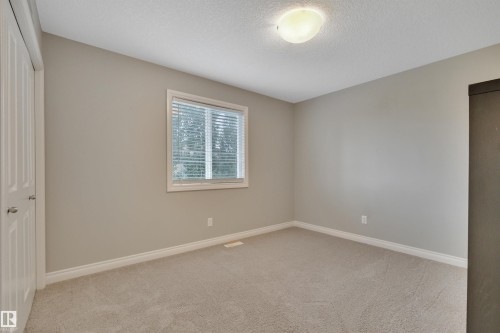 208 Bridgeport Close, Leduc, AB - Indoor Photo Showing Other Room