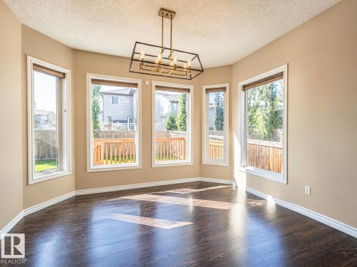 3233 21A Avenue Nw, Edmonton, AB - Indoor Photo Showing Other Room