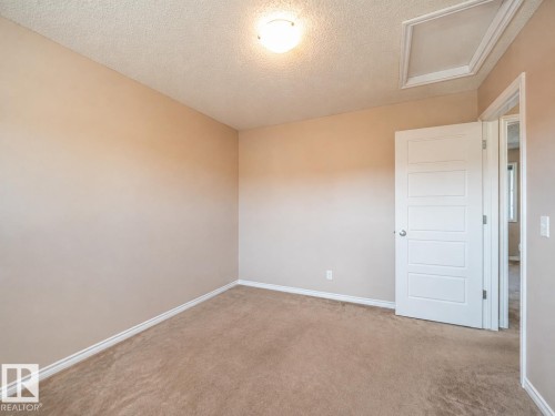 3233 21A Avenue Nw, Edmonton, AB - Indoor Photo Showing Other Room