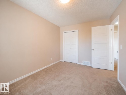 3233 21A Avenue Nw, Edmonton, AB - Indoor Photo Showing Other Room