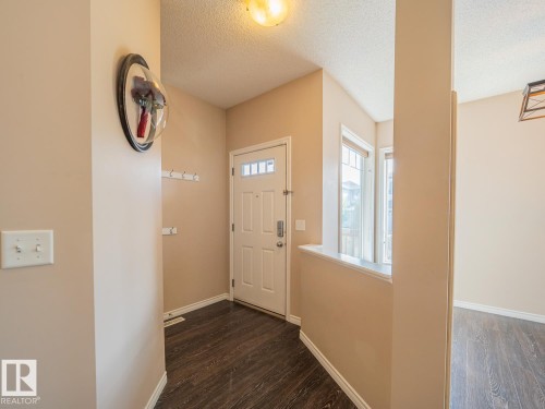 3233 21A Avenue Nw, Edmonton, AB - Indoor Photo Showing Other Room