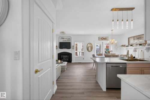 9630 106 Avenue, Morinville, AB 