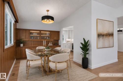 10629 79 Street Nw, Edmonton, AB - Indoor Photo Showing Dining Room