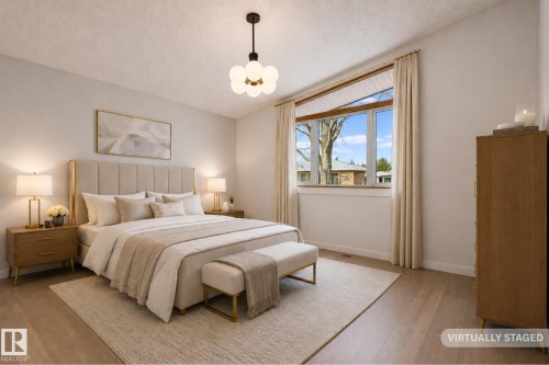 10629 79 Street Nw, Edmonton, AB - Indoor Photo Showing Bedroom