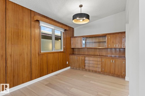 10629 79 Street Nw, Edmonton, AB - Indoor Photo Showing Other Room