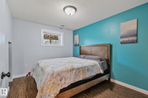 20 Beacon Crescent, St. Albert, AB - Indoor Photo Showing Bedroom