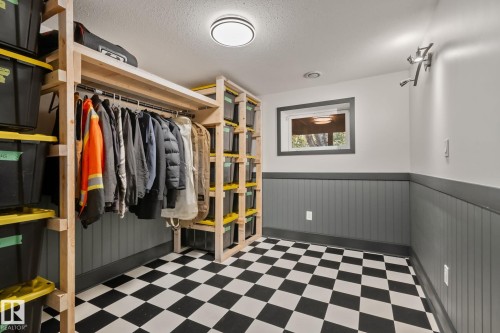 20 Beacon Crescent, St. Albert, AB - Indoor With Storage