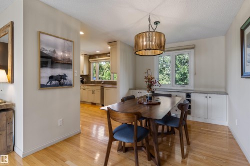 9 Butterfield Crescent, St. Albert, AB - Indoor Photo Showing Dining Room