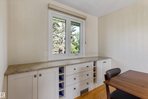 9 Butterfield Crescent, St. Albert, AB - Indoor Photo Showing Other Room