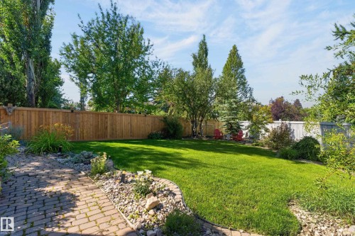 30 Hillcrest Place, St. Albert, AB - Outdoor