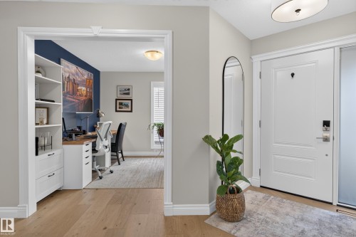 30 Hillcrest Place, St. Albert, AB - Indoor