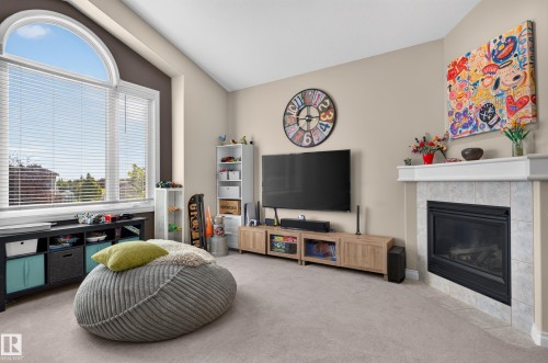 30 Hillcrest Place, St. Albert, AB - Indoor Photo Showing Living Room With Fireplace