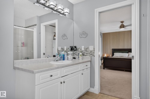30 Hillcrest Place, St. Albert, AB - Indoor Photo Showing Bathroom