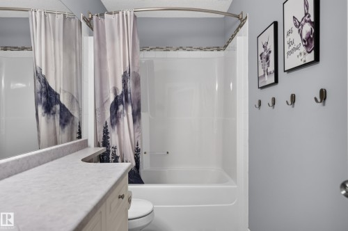 30 Hillcrest Place, St. Albert, AB - Indoor Photo Showing Bathroom