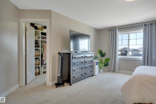 3910 49 Avenue, Beaumont, AB - Indoor Photo Showing Bedroom