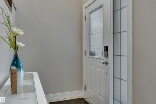 3910 49 Avenue, Beaumont, AB - Indoor Photo Showing Other Room