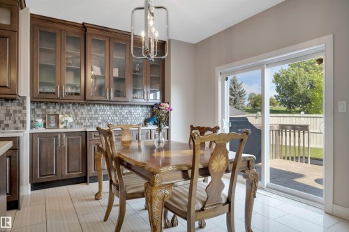 3910 49 Avenue, Beaumont, AB - Indoor Photo Showing Dining Room