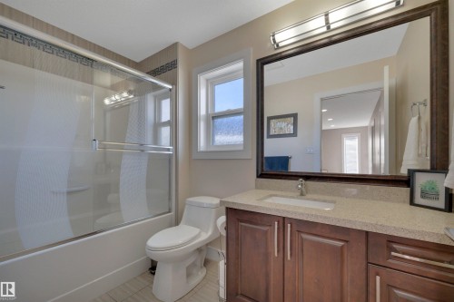 3910 49 Avenue, Beaumont, AB - Indoor Photo Showing Bathroom