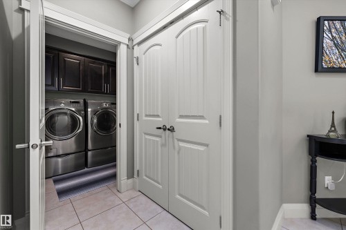 13504 163 Avenue Nw, Edmonton, AB - Indoor Photo Showing Laundry Room