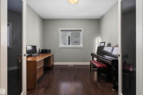 13504 163 Avenue Nw, Edmonton, AB - Indoor