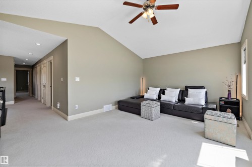 13504 163 Avenue Nw, Edmonton, AB - Indoor