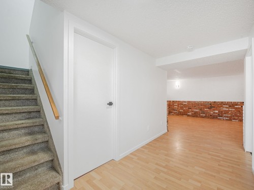 11616 158 Avenue Nw, Edmonton, AB - Indoor Photo Showing Other Room