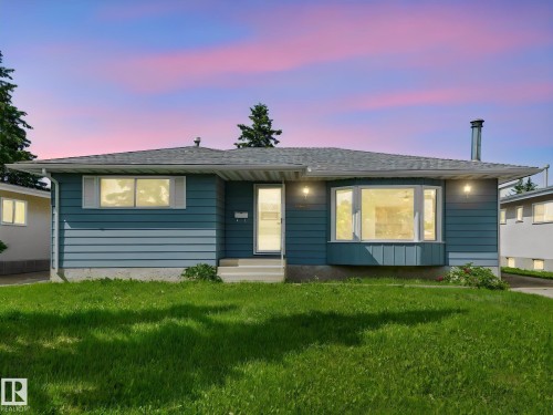 11616 158 Avenue Nw, Edmonton, AB - Outdoor