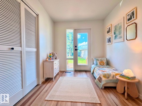 11616 158 Avenue Nw, Edmonton, AB - Indoor Photo Showing Bedroom