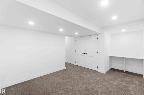 Welcome to 350 Clareview Road NW - 350 Clareview Road Nw, Edmonton, AB - Indoor Photo Showing Other Room