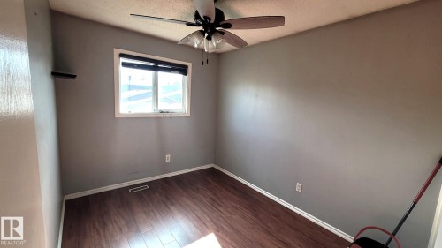 18 Westbend Street, Spruce Grove, AB - Indoor Photo Showing Other Room