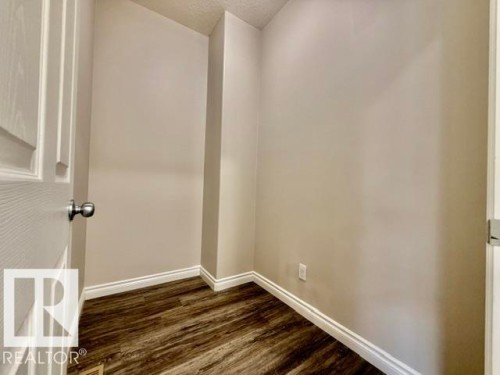 #8 4702 57 Av, Wetaskiwin, AB - Indoor Photo Showing Other Room