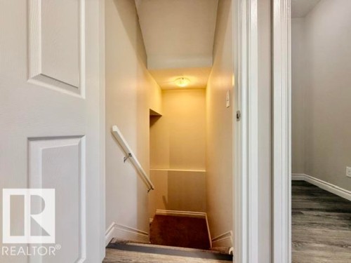 #8 4702 57 Av, Wetaskiwin, AB - Indoor Photo Showing Other Room