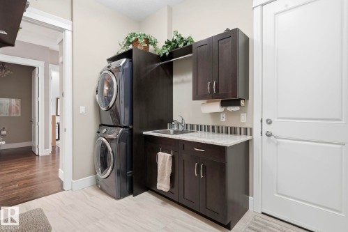 657 178A Street Sw, Edmonton, AB - Indoor Photo Showing Laundry Room