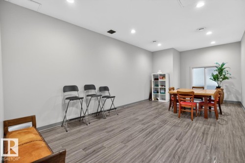 #306 11307 99 Av Nw, Edmonton, AB - Indoor Photo Showing Other Room