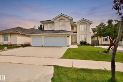237 DARLINGTON Crescent NW  Edmonton, AB T6M 2T1