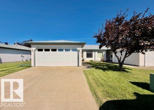 #4 5714 50 St, Wetaskiwin, AB - Outdoor