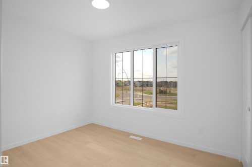 #71 17319 5 St Ne, Edmonton, AB - Indoor Photo Showing Other Room