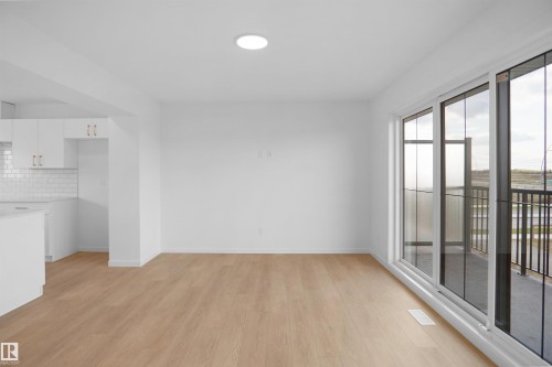 #71 17319 5 St Ne, Edmonton, AB - Indoor