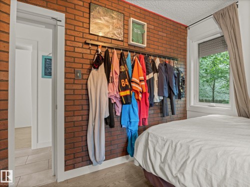 11949 St Albert Trail Nw, Edmonton, AB - Indoor Photo Showing Bedroom