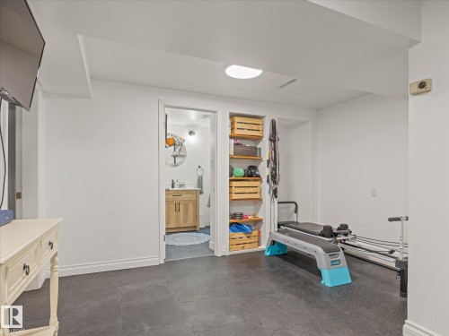 11949 St Albert Trail Nw, Edmonton, AB - Indoor