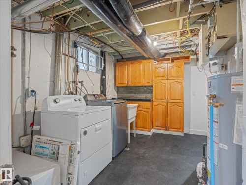 11949 St Albert Trail Nw, Edmonton, AB - Indoor Photo Showing Laundry Room