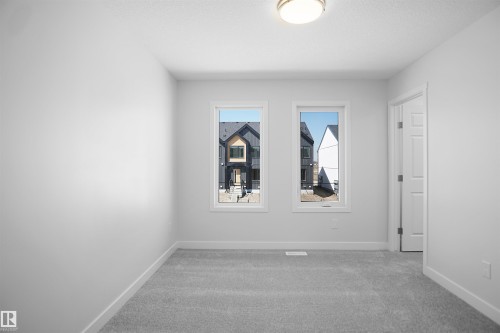 19455 22 Avenue Nw, Edmonton, AB - Indoor Photo Showing Other Room