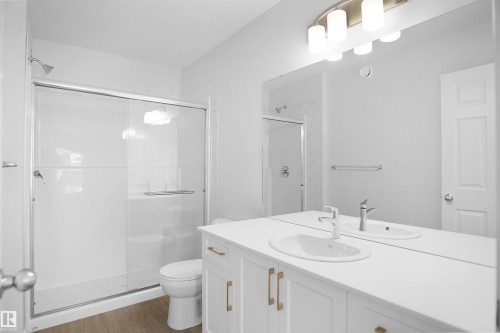 19455 22 Avenue Nw, Edmonton, AB - Indoor Photo Showing Bathroom