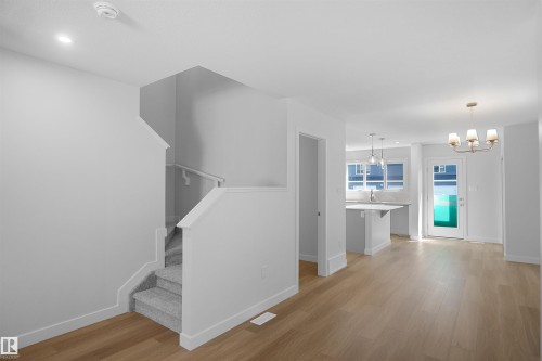 19455 22 Avenue Nw, Edmonton, AB - Indoor Photo Showing Other Room