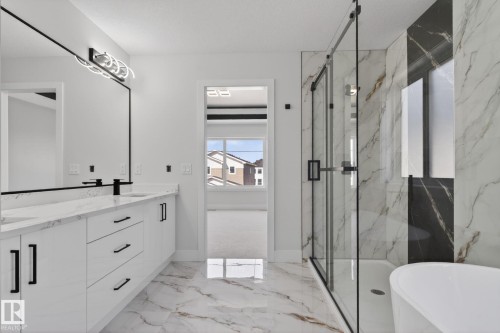 102 Eldridge Point(E), St. Albert, AB - Indoor Photo Showing Bathroom