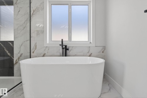 102 Eldridge Point(E), St. Albert, AB - Indoor Photo Showing Bathroom