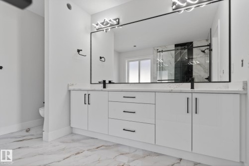 102 Eldridge Point(E), St. Albert, AB - Indoor Photo Showing Bathroom